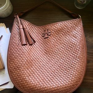 Tory burch woven shoulder bag